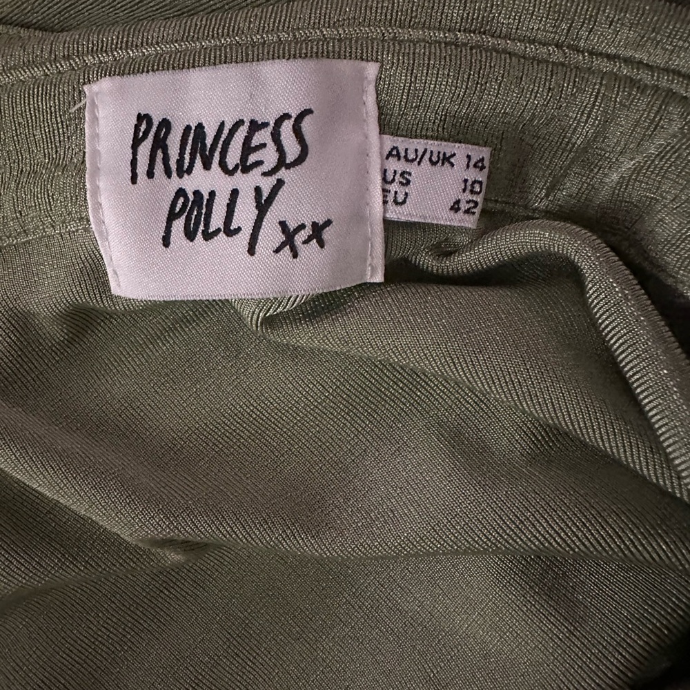 Green Ruched Button-Up Dress - Picture 4 of 4